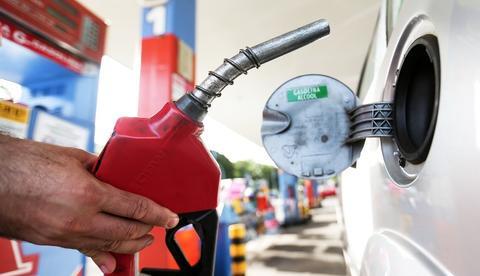 Gasolina vai ser vendida sem imposto por R$ 2,68 em Manaus, nesta semana