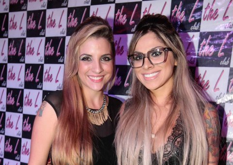 Climão! Depois de brigas, Clara e Vanessa vão a evento mas ficam separadas