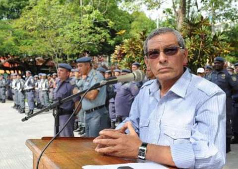 Secretário de Segurança diz que greve na PM vai enfrentar a lei