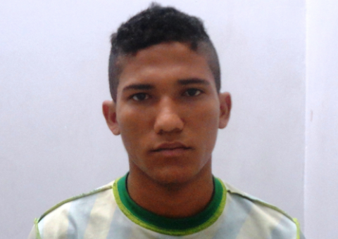 Homem é preso após roubar bolsa contendo R$ 200 no Tarumã