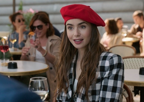 Emily em Paris é renovada pela Netflix