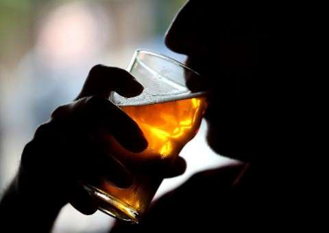 Álcool adulterado mata 63 pessoas no Quênia