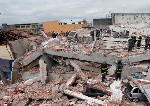 Ataque terrorista na Nigéria deixa pelo menos 24 mortos