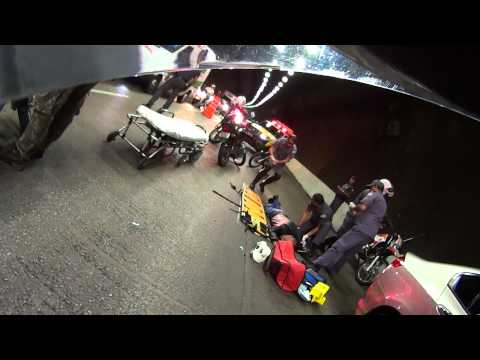 Acidente em túnel de São Paulo envolve três motociclistas