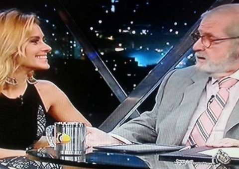 "Eu gosto de pedreiros. Adoro eles", Carolina Dieckmann ostentando humildade