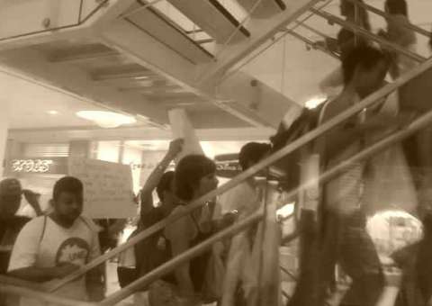 Rolezinho é cancelado por falta de "Lek Lek"