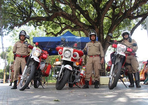 CBMAM monta Operação “Bombeiro Presente” e no primeiro dia já atende ocorrências