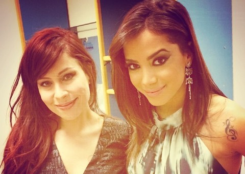 Rock x Funk : Pitty discorda da Anitta em debate 