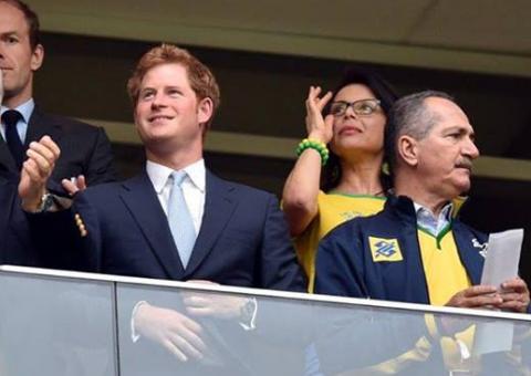 Ministro mostra que não está nem aí para os patrocinadores da Copa