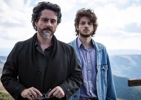 Alexandre Nero tira sarro de si mesmo '20 anos, 20 kg e 50 tons a mais'