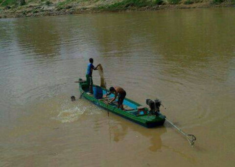 No Acre, mãe morre afogada ao tentar salvar o filho