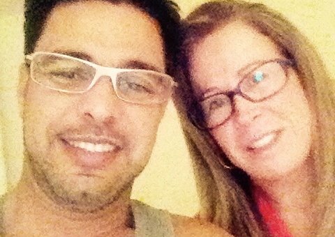  Namorada de Zezé dá satisfação na internet após trégua do cantor com Zilu