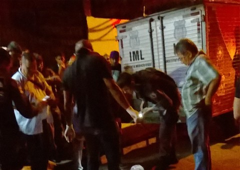 Rapaz é assassinado com vários tiros no bairro da Paz 