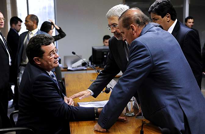 CPMI da Petrobras aprova quebra de sigilos de tesoureiro nacional do PT