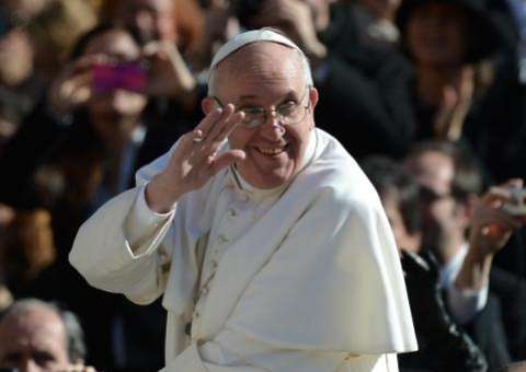 Documentário sobre o Papa será exibido em favelas e depois no cinema