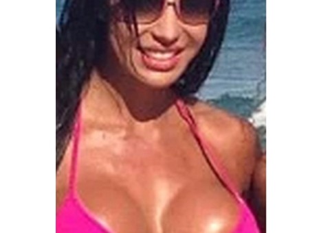 Após gravar "Caldeirão do Huck", Gracyanne vai a pronto-socorro pensando ter estourado silicone