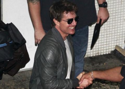 Tom Cruise desembarca no Brasil para promover 'Oblivion'