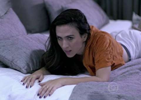 Valdirene recebe convite para posar nua