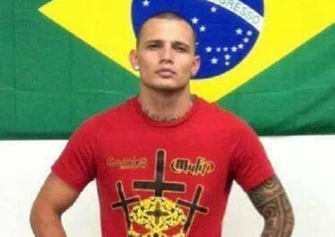 Lutador de MMA bate em quatro e deixa um morto em tentativa de assalto nos EUA