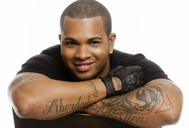 Mulher de Rodriguinho é acusada de traição e rebate: "Estamos quites"