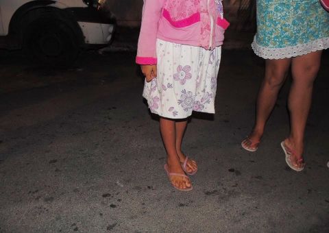 Após abusar mãe, homem tenta estuprar criança de 7 anos e se dá mal