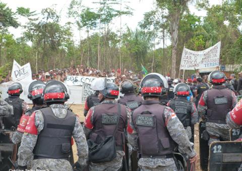 VÍDEO: Reintegração de áreas invadidas por indígenas na estrada Manoel Urbano 