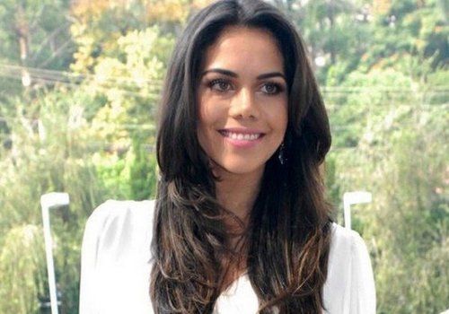 Daniela Albuquerque dá piti por programa ficar fora do ar