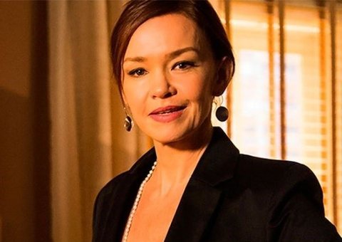 Júlia Lemmertz tem habilitação apreendida em blitz da Lei Seca