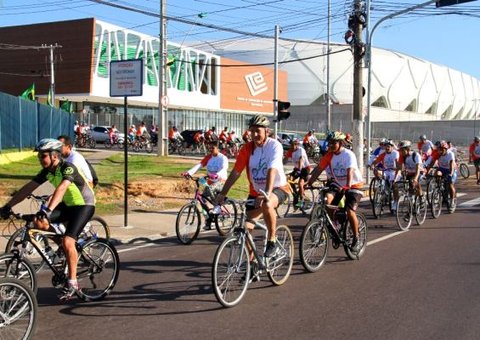 Primeira Pedalada da Inclusão teve público de 350 pessoas