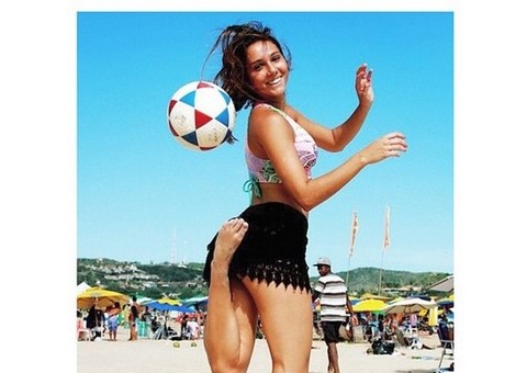 Filha de Renato Gaúcho dá o que falar ao jogar futebol