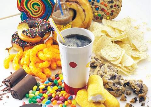 Chinês engorda namorada para ela não ficar atraente