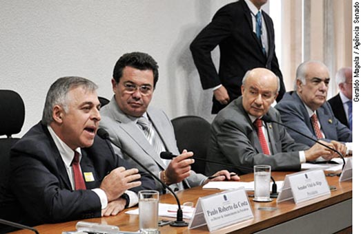 Ex-diretor nega fraude em contratos e diz que não sabia que Youssef era doleiro