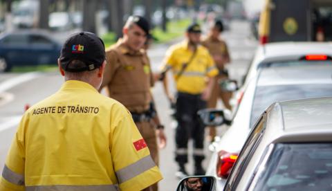 SC-401 tem faixas com restrição de trânsito no bairro João Paulo, em Florianópolis