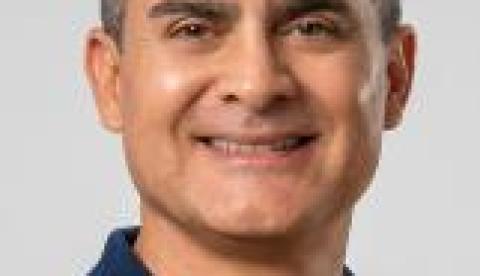 Foto oficial de registro de candidatura de David Almeida