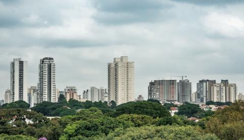 Céu nublado sobre a cidade de São Paulo