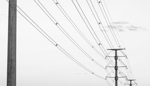 Interrupção de energia é programada por concessionária para obras na rede elétrica
