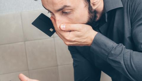 Golpes digitais usam sites falsos, WhatsApp e redes sociais para enganar consumidores