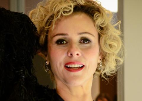  Giulia Gam diz que superou divórcio de Pedro Bial