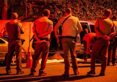 Policial Militar é encontrado morto em porta-malas de carro