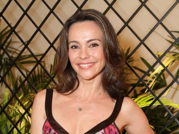 Aos 42, ex-Chiquititas Flávia Monteiro anuncia gravidez