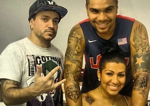 Naldo e Moranguinho fazem tatuagens iguais para selar o amor