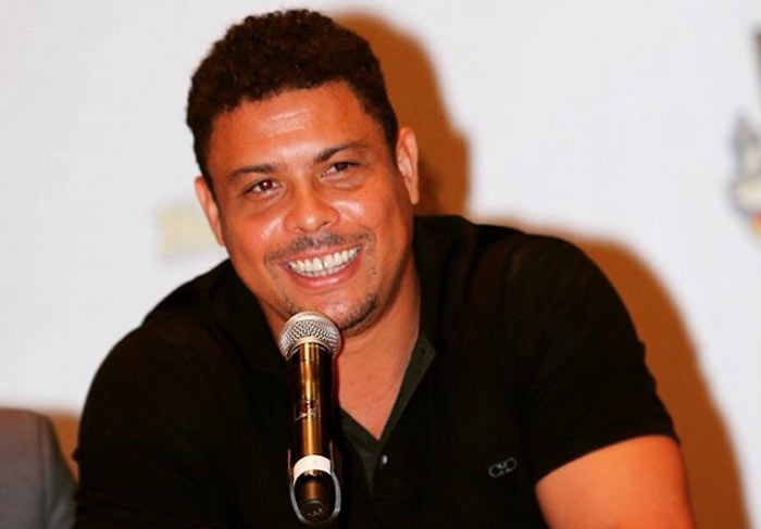 Sócio de time, Ronaldo pretende voltar a jogar