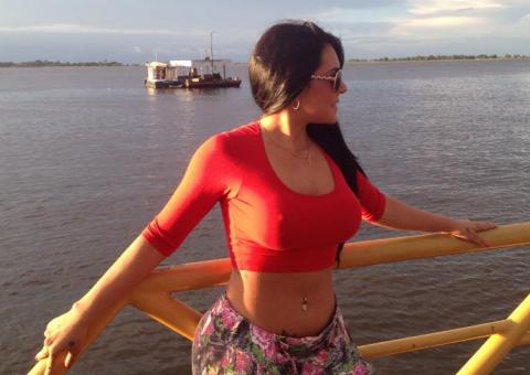 A morena que quase fez o Fellice "pegar fogo"