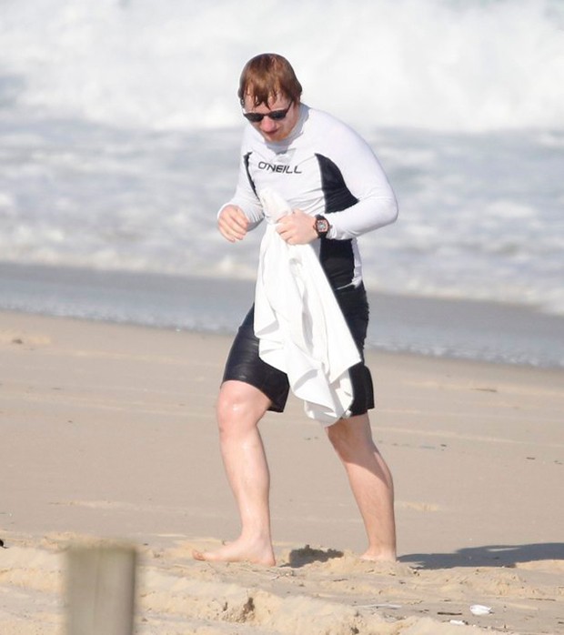 25_05_2017_o_cantor_ed_sheeran_curte_a_praia_de_grumari_no_recreio_dos_bandeirantes_no_rio_de_janeiroexclusivo_m-3.jpg
