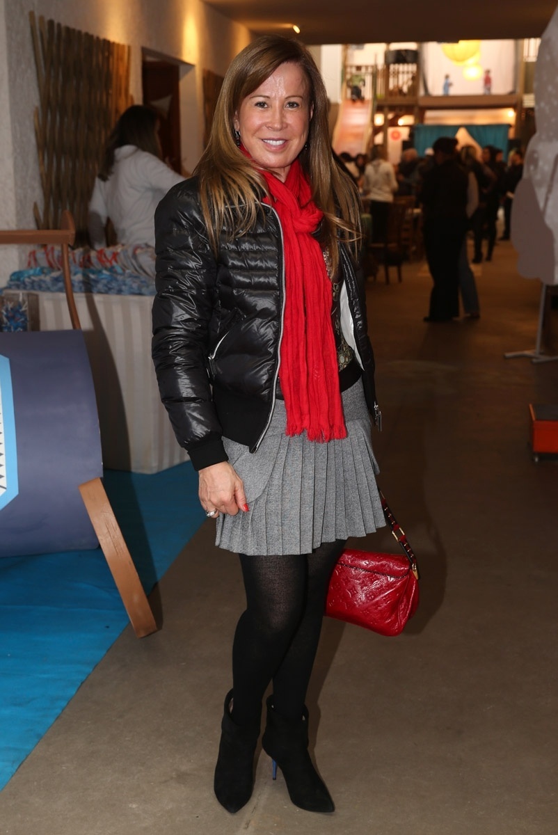 Zilu desiste de ir para Miami e viaja para mesmo lugar que Zezé Di Camargo