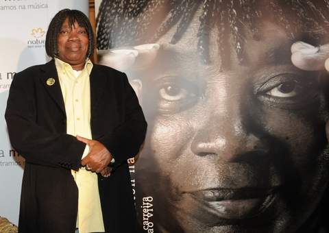 Após passar por cateterismo, Milton Nascimento deve ter alta na quarta