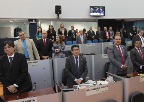 CMM vai ter sessões às quintas e sexta-feira para compensar jogos do Brasil