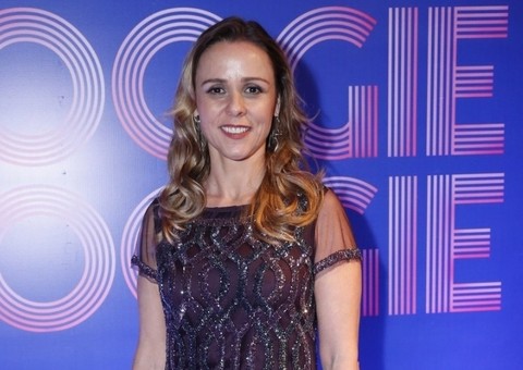 Após briga com diretor, Giulia Gam é afastada de novela