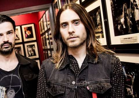  Após problemas de saúde, 30 Seconds To Mars adia shows no Brasil