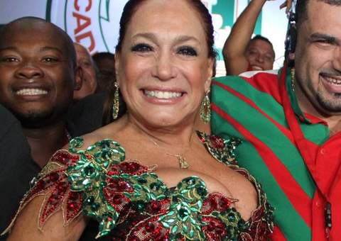  Susana Vieira é coroada Rainha de Bateria da Grande Rio